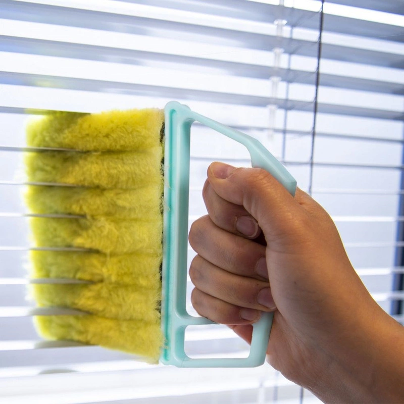 ORION Brush for cleaning blinds made of microfibre